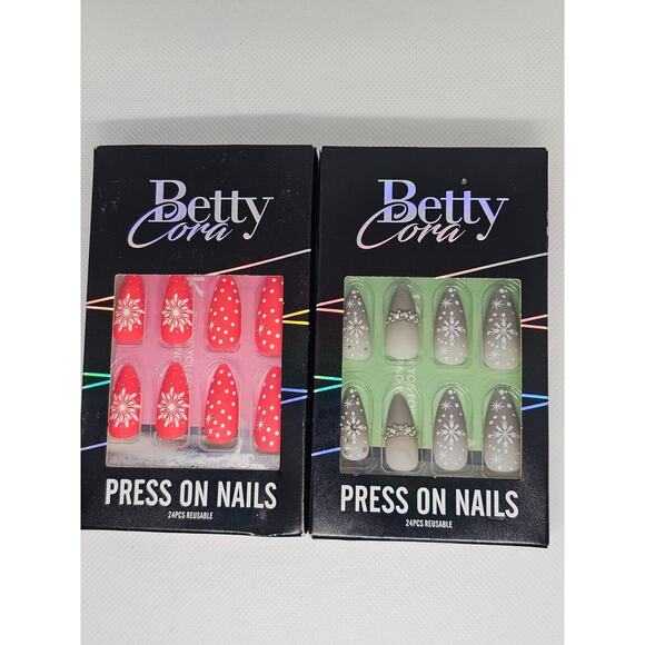 Set of 2-Betty Cora Press on Christmas Snowflake Red Neutral Gray Nails - Picture 1 of 1
